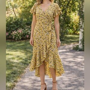 NWT Max Studio Yellow Floral Wrap Dress Size Medium Ruffle flutter Crepe